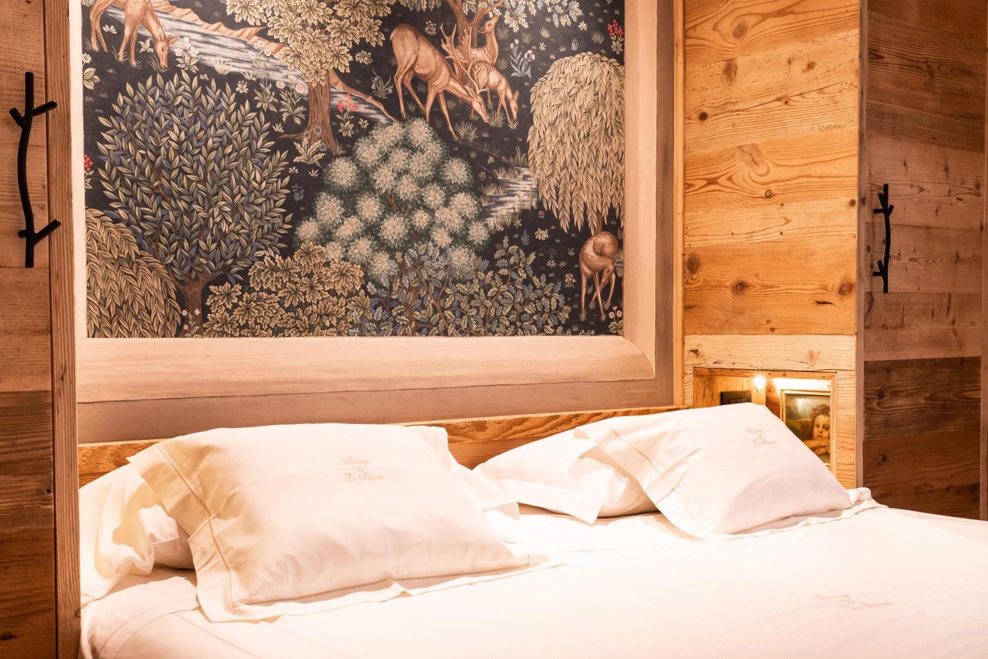De La Maison Hotel 5*